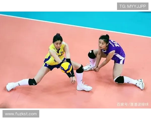 武汉排球队防反体系解析:排球战术的创新与实践探讨 武汉排球队防反体系解析:排球战术的创新与实践探讨