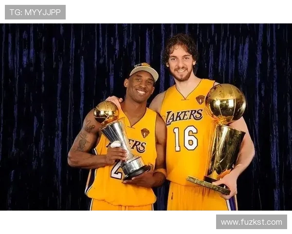 2014季后赛湖人与小牛的激烈对决回顾与精彩瞬间分析