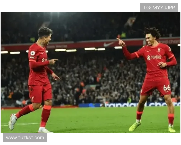 利物浦与利兹联激战正酣比分揭晓引发球迷热议