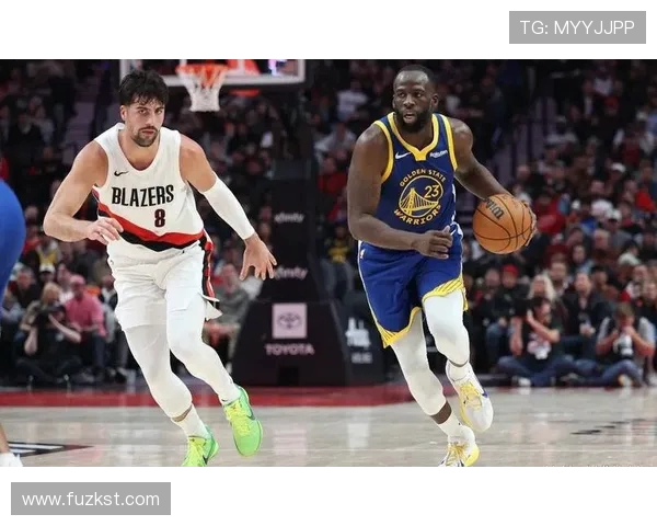 勇士与开拓者激战四月二十六日争夺季后赛关键胜利的精彩对决