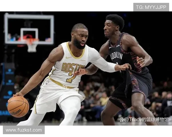 杰伦布朗在NBA赛场上的成长与突破之路探秘